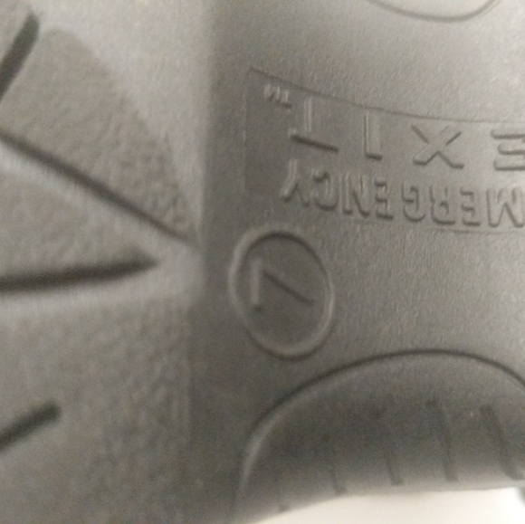 Emergency Exit Platform Slides Vegan Faux Leather Toe Thong Womens Black Sizes 7 - Picture 14 of 15